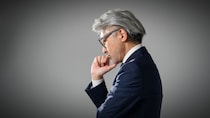 「バカでした…」年収1,200万円のエリート息子が絶句。実家の通帳に刻まれた〈1,000万円の引出し〉と、認知症の母が漏らした「戦慄の告白」