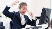 部長「ふざけるな！」と退職代行サービスを相手に大激怒…〈月収28万円〉33歳の部下、上司の振る舞いに唖然