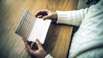 ▼日本の70代・2人以上世帯の平均資産は「2,400万円」だが…統計データの裏に隠された「経済格差」の真相