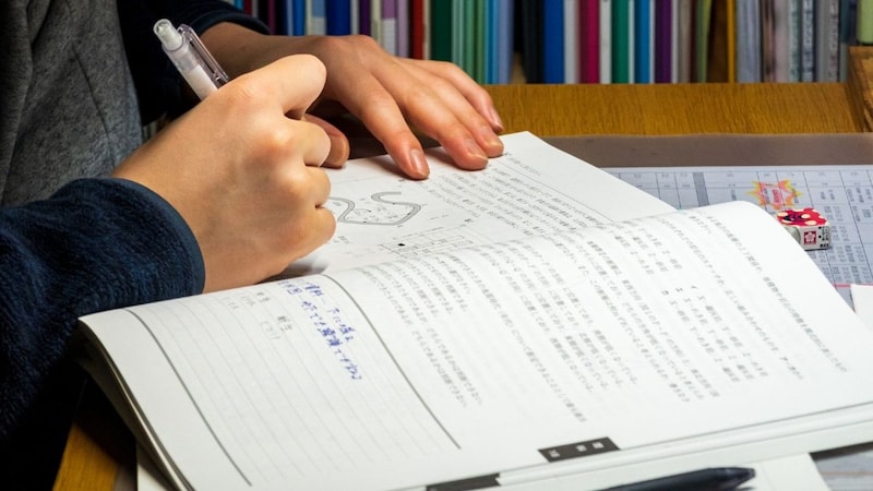 医学部受験「合格圏の子が落ちる」家庭に共通する戦略ミス…「偏差値中心の志望校選び」が危険なワケ