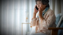 ちょっと、生活が苦しくて…年金月17万円の70歳母から電話で“SOS”→急いで帰省した43歳長男が半年ぶりの実家で目にした「衝撃の光景」【CFPの警告】