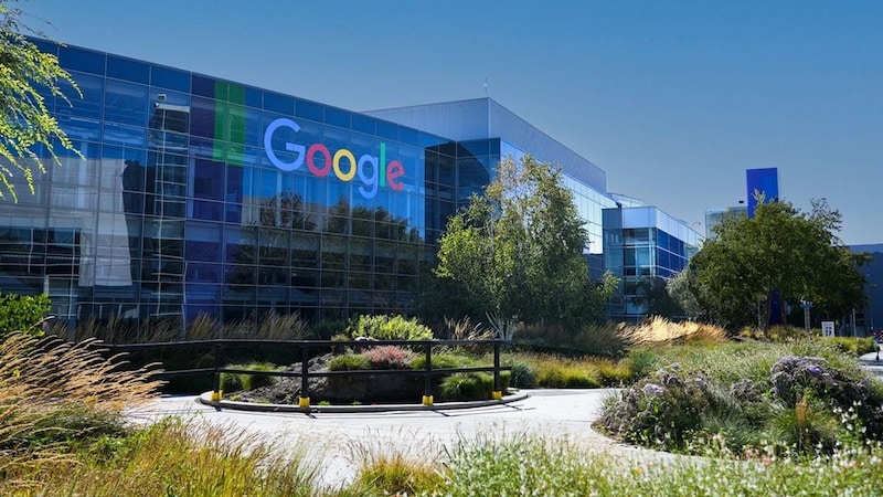 グーグルにアマゾン、マイクロソフト…米“メガテック企業”が示唆する「S&P500の上昇余地」【FPが解説】