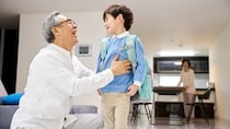 「もう、会いにこなくていい」…年金月24万円・慎ましく生きる72歳祖父「54万3,250円」クレカ明細に仰天。“目に入れても痛くない”12歳初孫を拒絶した日