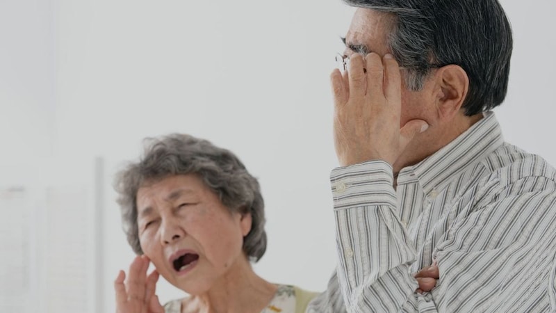 あんなにお金をかけたのに…教育費に全振りした「年金20万・貯金300万円」72歳父、自慢の“東大卒”息子からの〈まさかの一言〉に絶望【CFPが解説】