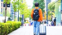 「こんな何もないところ」と吐き捨て実家を出た次男（当時18歳）…月収38万円、東京に染まった10年ぶりの帰省で目の当たりにした〈驚きの光景〉