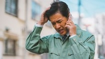 「そんな…嘘だよな？」有名難関私大に通う“自慢の息子”が就職活動。小遣い3万円で支える51歳父、内定の知らせを待ち侘びたが…「まさかの電話」に唖然