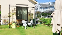 「こんなことになるなら、結婚式挙げたかったな…」世帯年収820万円・30代夫婦、〈ペアローン5,700万円〉で理想の注文住宅を建て後悔。「庭でBBQ」の夢が儚く散った瞬間