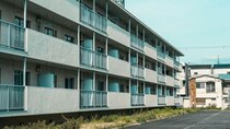 老後は安泰だと思ったのに…〈1DKの都営団地〉に住む年金月20万円・60代夫婦。ローン完済の〈4LDKの一軒家〉を売却した「予期せぬ理由」【CFPが解説】