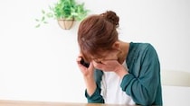 年金14万円「老人ホーム入居」の高齢の母が「助けて」と号泣…駆けつけた家族が目にした〈まさかの惨状〉