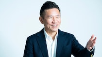 「誰も聞いていない漫才の営業も…」“じゃない方”芸人が経験した絶望の底。〈億り人〉になった今…どうしても伝えたい、投資をする「お金以外の理由」