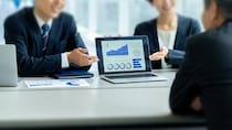 金融機関の「有望顧客」とは誰か――資産運用の「窓口相談」における落とし穴【FPが解説】