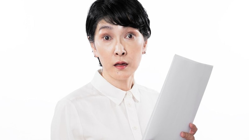 〈貯金7,000万円〉〈年金月18万円〉81歳母が「月40万円の高級老人ホーム」入居も、2年後に「要介護2」…出費増を覚悟した53歳娘が「請求書」を見て驚いたワケ【元介護施設職員のFPが解説】