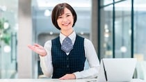 「挨拶すら、鬱陶しい…」世帯年収1,500万円・30代パワーカップルが〈9,000万円のタワマン〉購入→半年後、コンシェルジュの前を“顔を伏せて”通るワケ