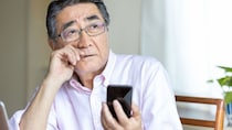 「新NISA、やめるかもしれません」…投資で〈資産2,000万円〉を突破。年収720万円・52歳会社員が「iDeCoを優先する」と語るワケ【FPの解説】