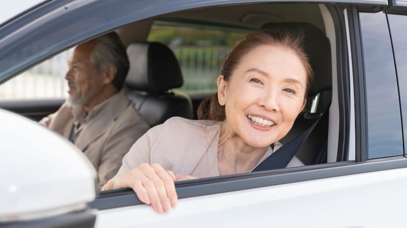 いまさら、そんなのありかよ…退職金2,000万円・65歳の定年夫を労う「草津温泉旅行」。孫の話で盛り上がった家路、暴露された“妻の隠し事”
