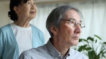 「まさか家賃2万8,000円の公営住宅に住むことになるとは…」年金月22万円・74歳夫婦、“ローン完済の一戸建て”を手放した〈想定外すぎる理由〉【FPが解説】