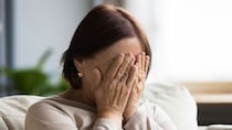 夫の年金の「4分の3」もらえるはずでは…？年金月18万円の夫が68歳で他界した“66歳妻”、遺族年金の受給日に目を疑ったワケ。誰も教えてくれなかった制度の死角【FPの助言】