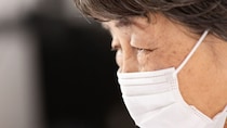 「必要ない人は来ないでほしい」…〈年金月15万円・82歳〉病院の“常連おばあちゃん”に向けられた20代会社員の本音。それでも通い続ける理由
