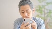 妻になんて詫びれば…〈退職金1,800万円〉65歳男性の絶望。「老後資金の1,000万円」を失い、膝から崩れ落ちたワケ【弁護士が警告】