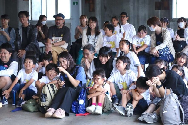 皆楽しそう（画像提供：東洋ナッツ食品）