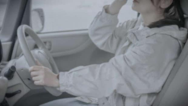 突然の体調不良で...(画像はphotoAC)