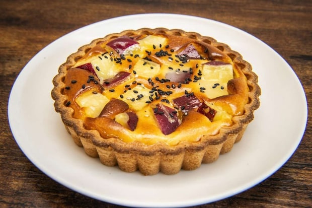 コラボスイーツの「ななしホコタルト」(画像はプレスリリースより)