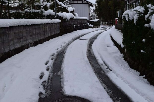 息子たちを病院まで(画像はphotoAC)