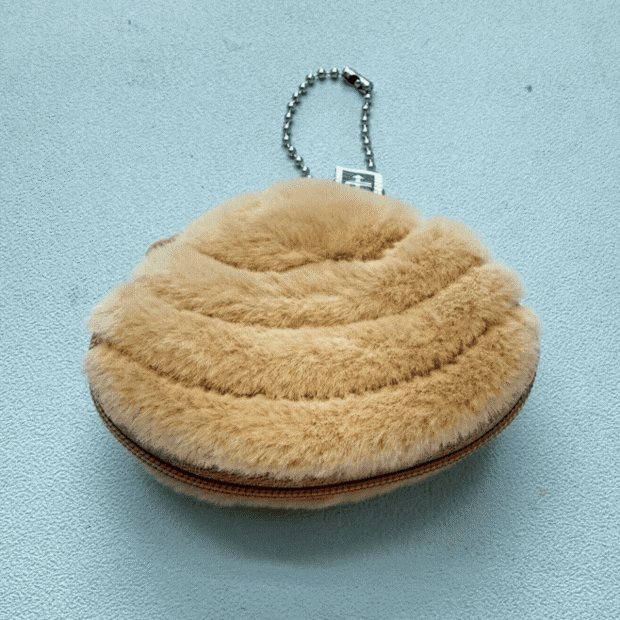 いる！（画像提供：あわしまマリンパーク）