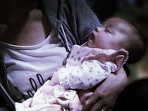 「出産後、ベビーカーを買うお金がなかった私。ベビーカー売り場の前で、赤ちゃん連れの母親から...」（神奈川県・50代女性）