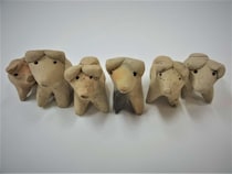 「可愛い」というコトしか、わからない　豊臣期の遺跡から出土した「犬の像」の謎