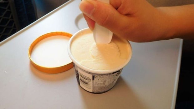 無事アイスをゲット（画像はphotoAC）