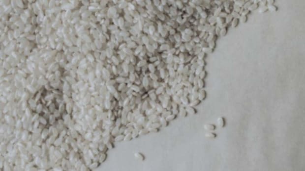貴重なお米を(画像はphotoAC)