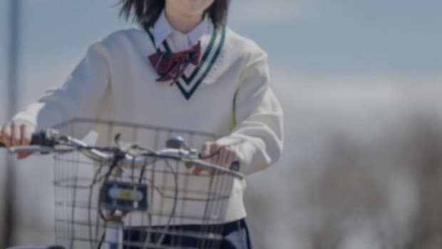 自転車で下校中に(画像はphotoAC)