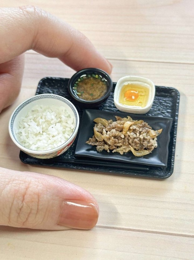 はらぺこ文鳥（＠hara_hetta0725）さんの投稿より