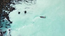 【映像・写真集】まるでゲームのグラフィック…　幻想的すぎる北海道・利尻の〝春の絶景〟