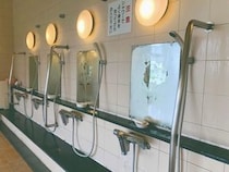「一人きりで男湯に入った幼い息子。後日になって打ち明けられたその日の出来事」（神奈川県・70代以上女性）