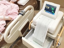 「切迫早産で入院中に知り合った年上の妊婦さん。私が無事に出産したことを知ると...」（東京都・30代女性）