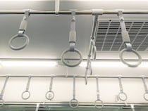 田舎から出てきた私が、東京の朝の満員電車で「すみません！降ります！」　勇気を出して声をあげると