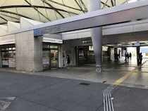 「USJからの帰り道に行方不明になった2歳孫。駅まで探しに行くと、小学生くらいの男の子に...」（広島県・60代女性）