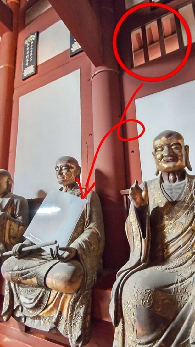 【準公認】国宝X崇福寺 （＠sofukuji）の投稿より、再掲
