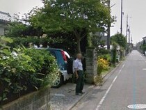 ストリートビューで実家を見てみたら、「奇跡の再会」が待っていた　今は亡き父の姿に感じる優しさ
