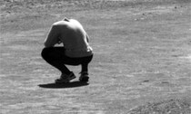 「ユニバで体調が悪くなり、動けなくなった娘。ベンチで休ませていると『映え目的』っぽい女子高生が...」（愛知県・30代男性）
