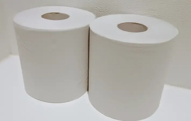 2つのトイレットペーパー