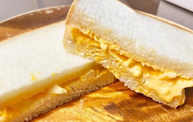 『練乳入り玉子サンド』の完成写真（撮影：エニママ）