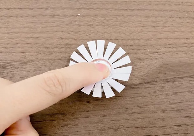 『本当に作れる！ミニミニ缶バッジメーカーマスコット』（撮影：grape編集部）