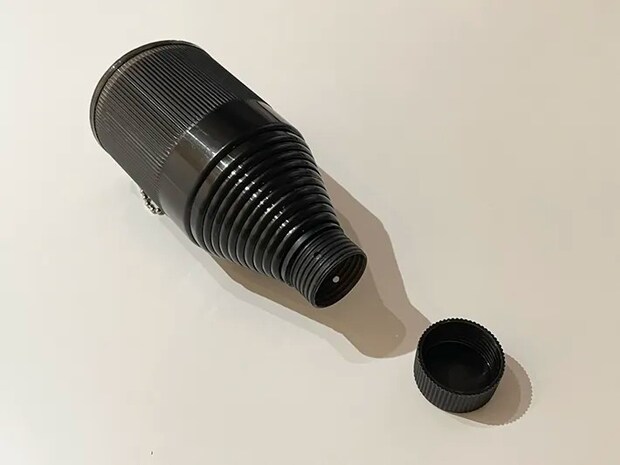 『伸縮傘カバー』の写真（撮影：grape編集部）