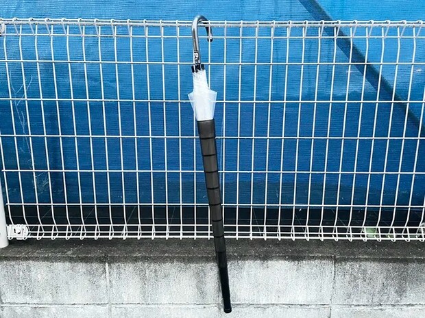 『伸縮傘カバー』の写真（撮影：grape編集部）