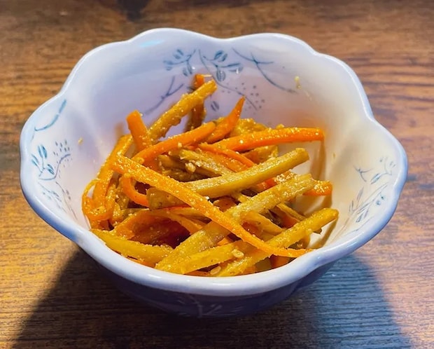 すりゴマ入りのきんぴらごぼう（撮影：grape編集部）