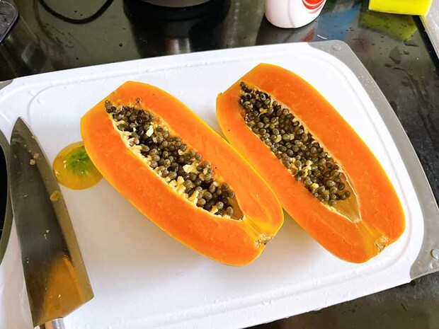 パパイヤの写真（撮影：grape編集部）