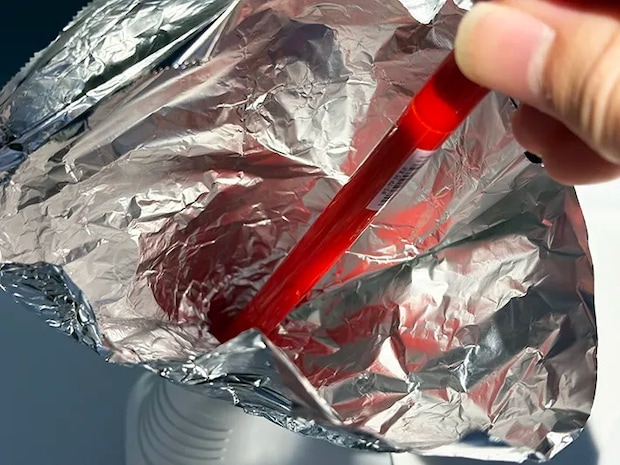 アルミホイルの画像（撮影：grape編集部）